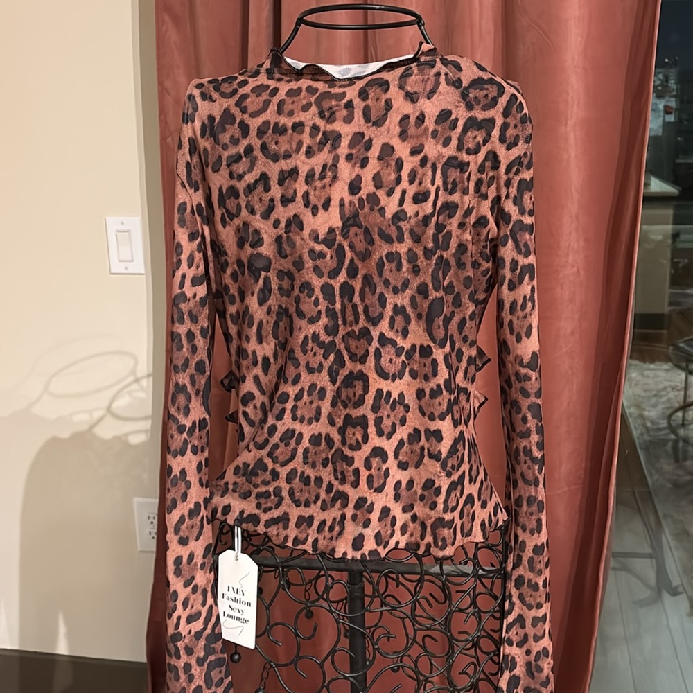 Leopard Print Ruffle Cardigan - Picture 3 of 3